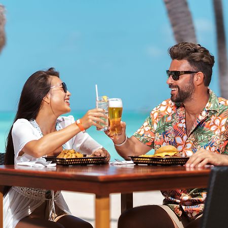 Holiday Inn Resort Aruba - Beach Resort & Casino By Ihg Palm Beach Esterno foto