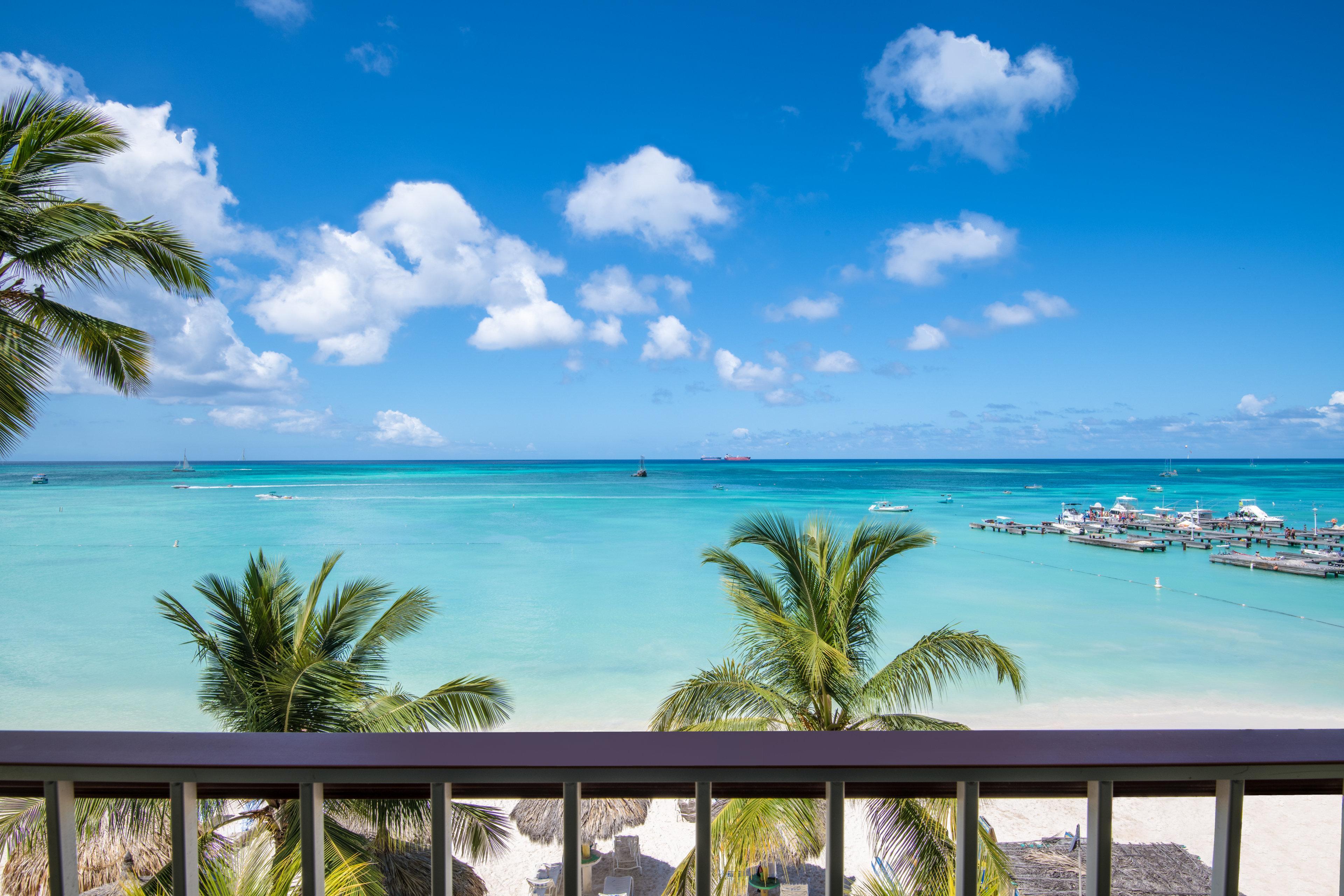 Holiday Inn Resort Aruba - Beach Resort & Casino By Ihg Palm Beach Esterno foto