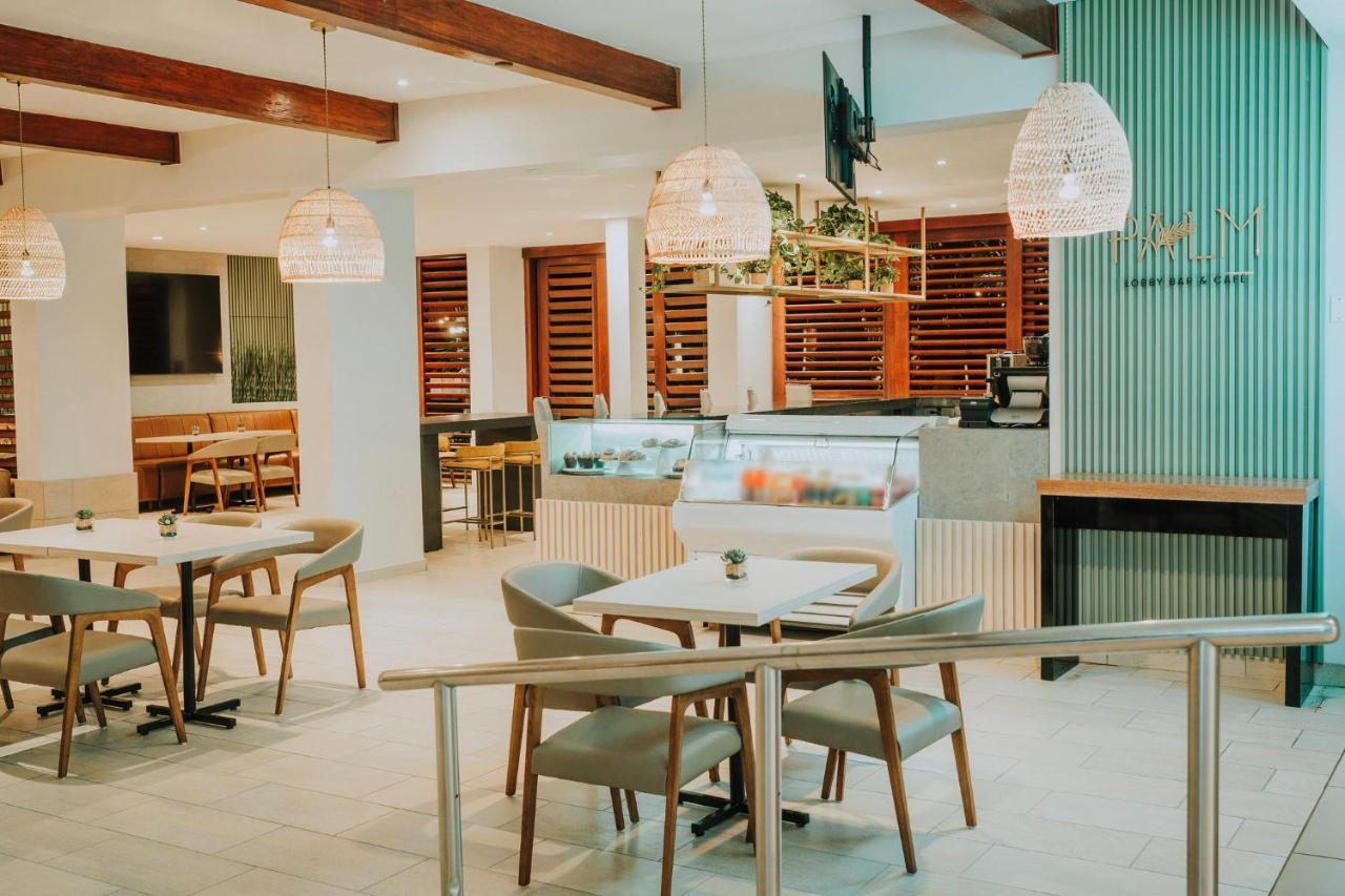 Holiday Inn Resort Aruba - Beach Resort & Casino By Ihg Palm Beach Esterno foto